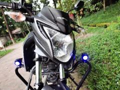 CB Hornet 160R CBS